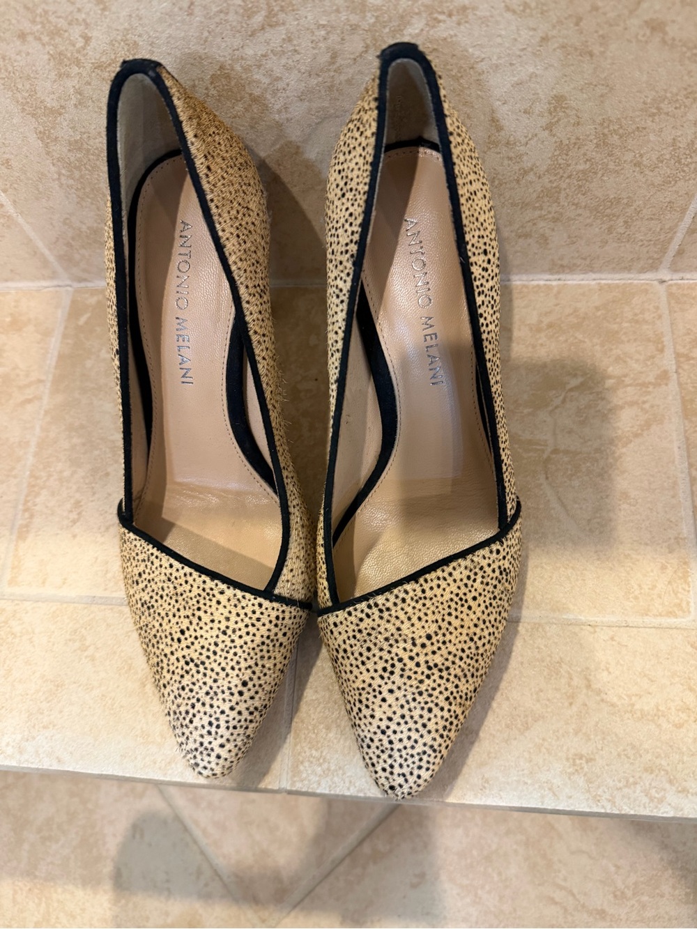 ANTONIO MELANI Beige Speckle Pointed-Toe Pumps with Black Trim